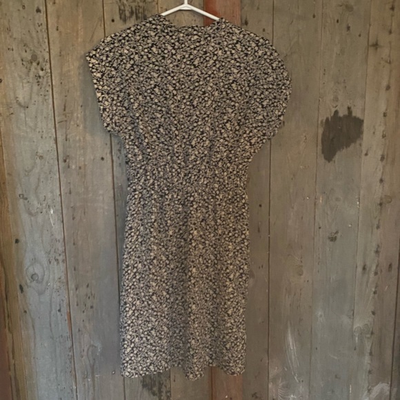 Monteau floral dress - Picture 2 of 4